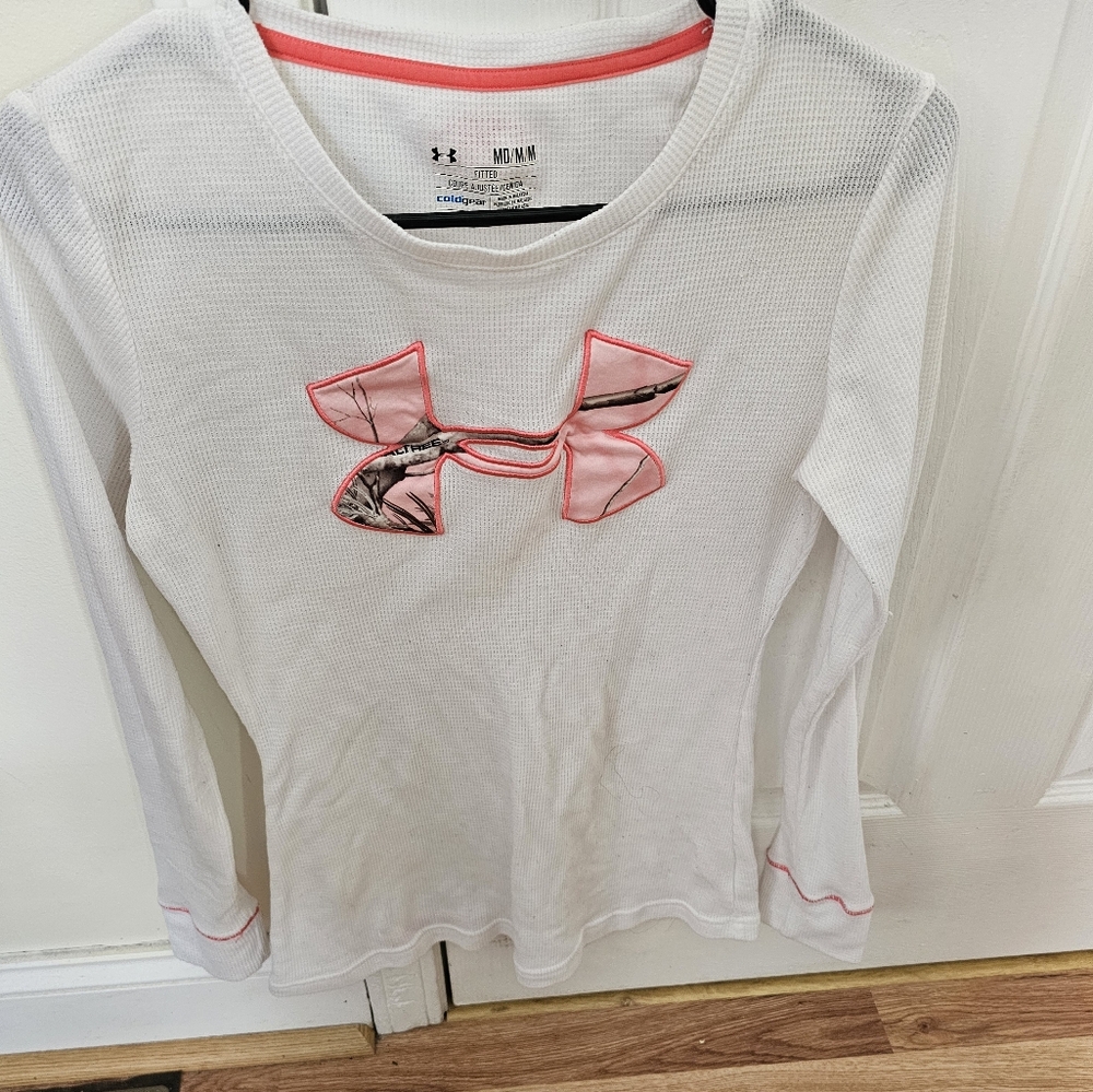 Womens coldgear Fitted M Shirt